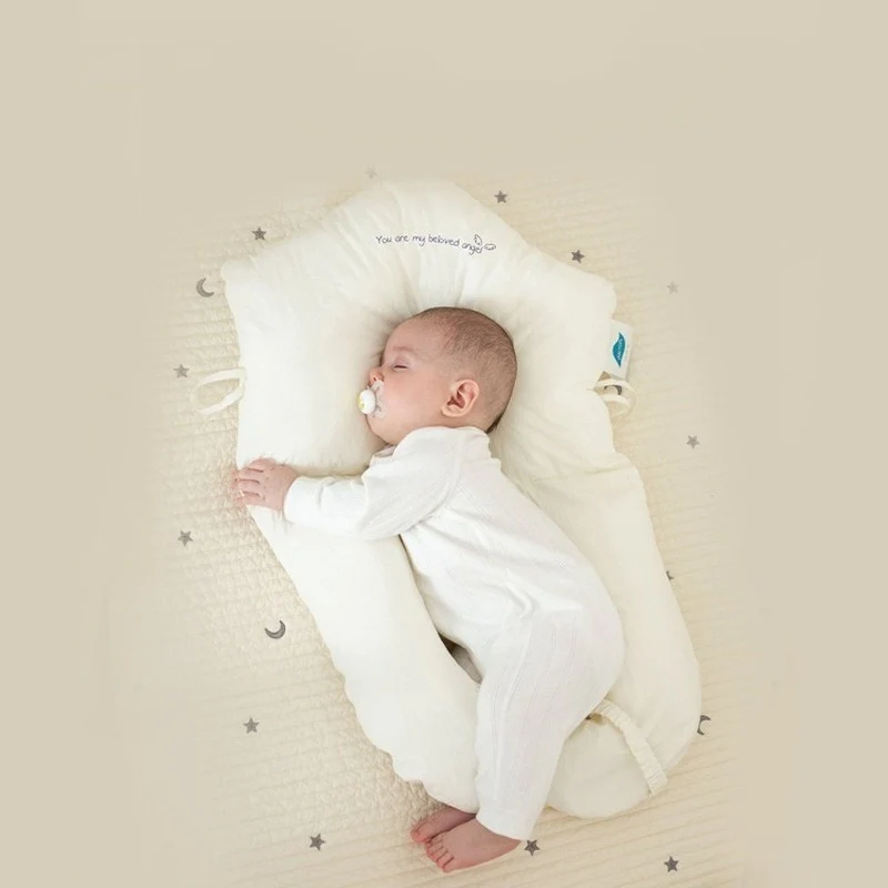 Baby Slaapkussen – Ergonomisch Ontwerp, Hypoallergeen, Ondersteunt Spierontwikkeling – 100% Katoen 1