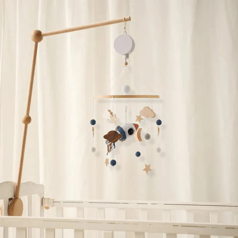 Babymobiel – Rustgevende Houten Ontwerpen met Babyveilig Vilt – Ideaal voor Zintuiglijke Ontwikkeling 3