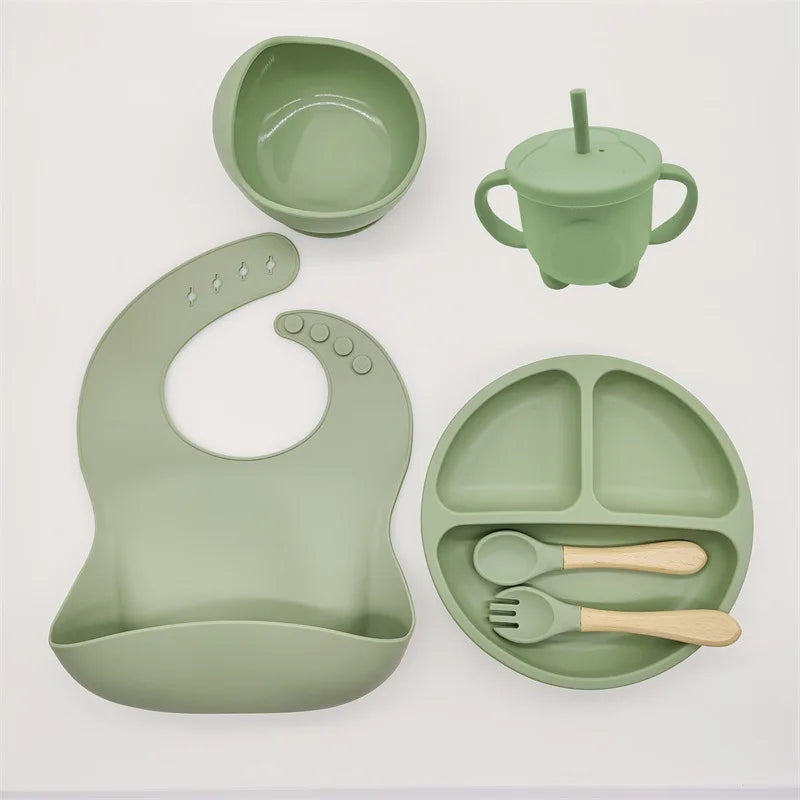 Eetset voor Baby's – Veilig Silicone, Vaatwasserbestendig, Morsbestendig, Drie Compartimenten 17