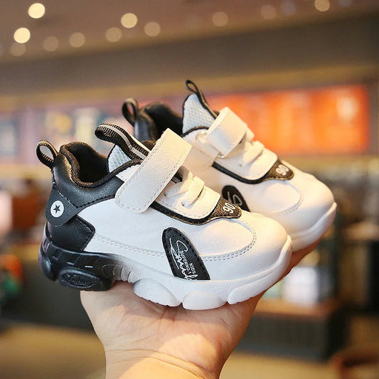 Kinderschoenen – Antislip Zool voor Optimale Grip, Comfortabel en Duurzaam – Perfect voor Actieve Kinderen 1