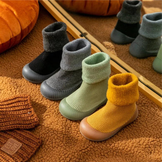 Peutersokken – Antislip Grip voor Veilig Spelen, Zachte Ademende Stof – Ideaal voor Binnen en Buiten 1