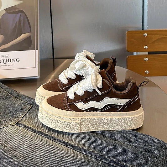 Sneakers voor Kinderen – Stevige Zool, Ademend Ontwerp, Duurzame Stoffen – Perfect voor Buitenactiviteiten 0