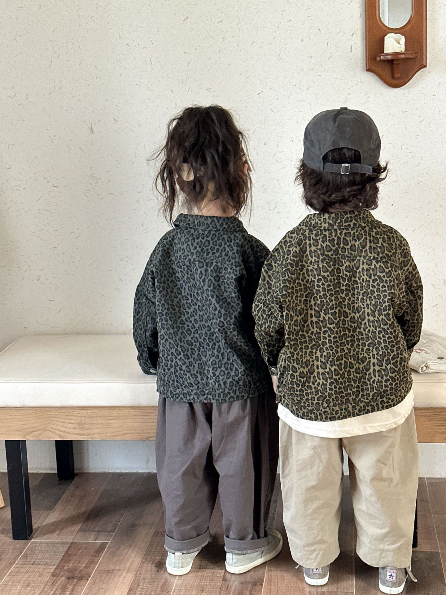 Spijkerjasje – Trendy Luipaardprint, 100% Denim Katoen, Gemakkelijk Aan te Trekken – Voor Avontuurlijke Kinderen 3