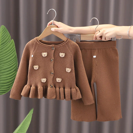 Winterset voor Kinderen – Zachte en Warme Tweedelige Outfit met Beren Design – Duurzaam Materiaal 0